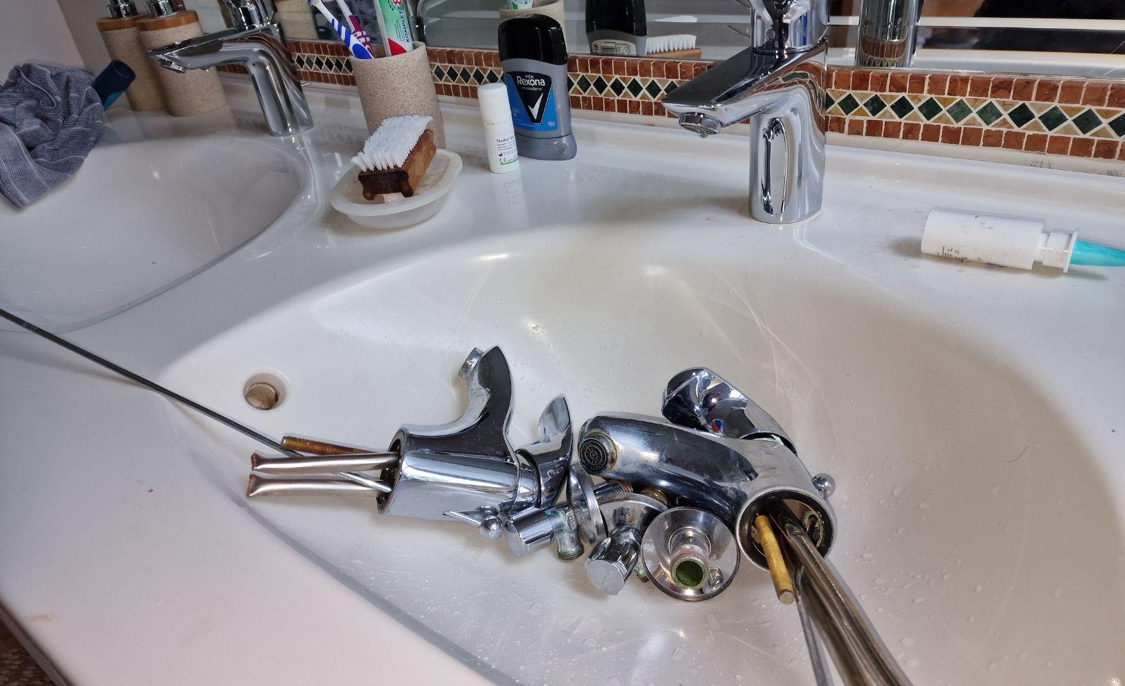 Les meilleures periodes pour effectuer un remplacement de robinet lavabo 1